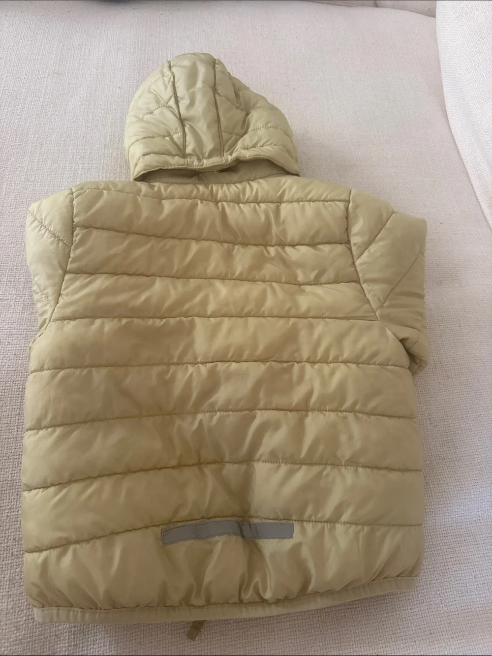 H&M light yellow